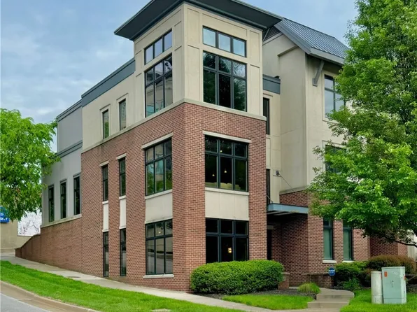 121 N Howard St, Akron, OH 44308