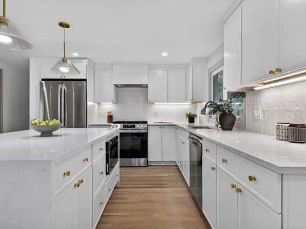 15 Homer Rd, Arlington, MA 02476