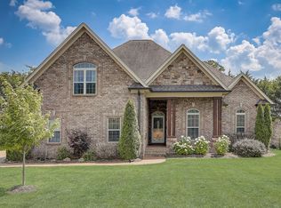 806 Manner Ln, Lebanon, TN 37087