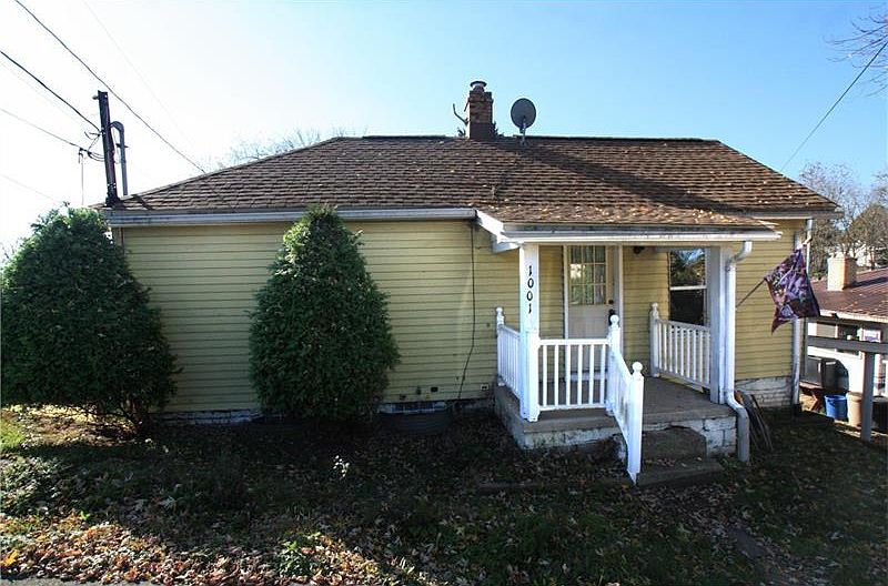1st image of 1001 Iris Ln