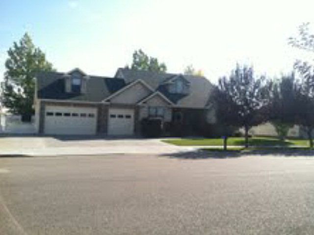 1st image of 4651 Stanfield Ln