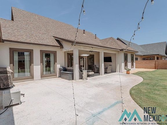 5th image of 1709 W Riverside Dr