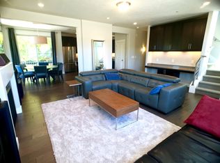 2210 S 800 E, Salt Lake City, UT 84106