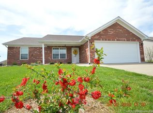 12207 New Perry Ln, Sellersburg, IN 47172