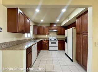 37043 Bankside Dr #5, Cathedral City, CA 92234
