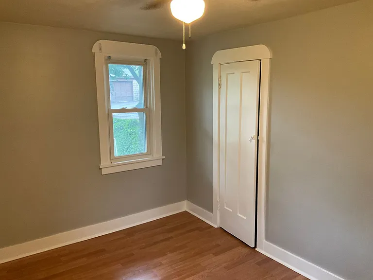 1018 Bellaire Ave — Photo 25