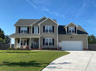 202 Newhan Ct, Jacksonville, NC 28546