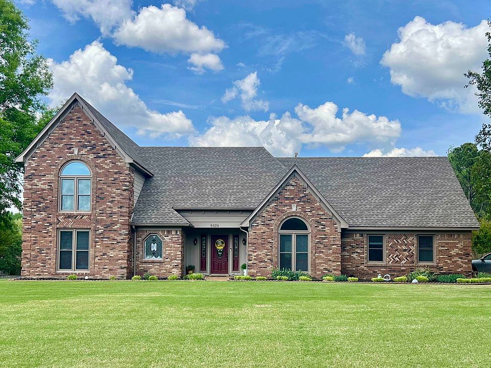 1st image of 8838 Hillman Way Dr