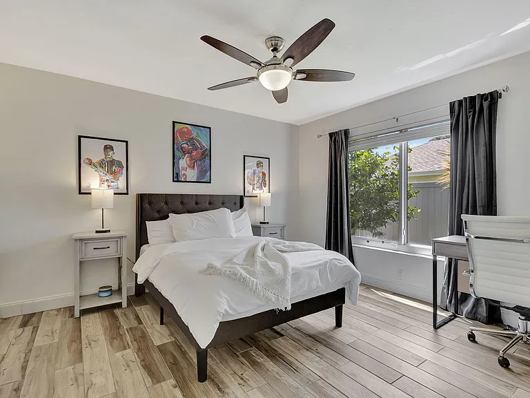 1104 Jackpine St #SEASON FURNISHED R — Photo 8