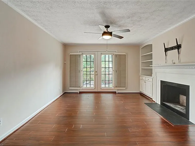 3513 Essex Ave #67 — Photo 5
