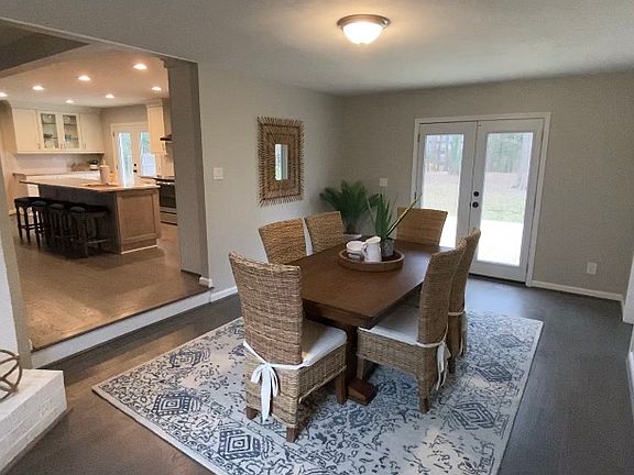 3rd image of 1120 Michaelwood Dr