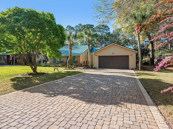 3rd image of 1505 Pinehurst Cv