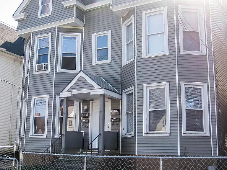 46-48 Henry St #1L — Photo 9