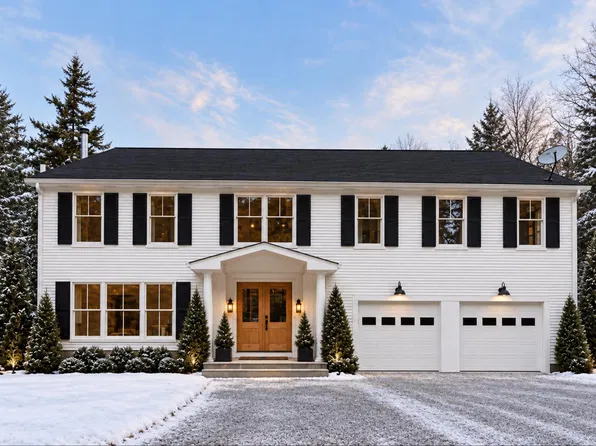 152 Lake Raponda Road, Wilmington, VT 05363