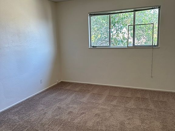 5th image of 4341 Beresford St #8