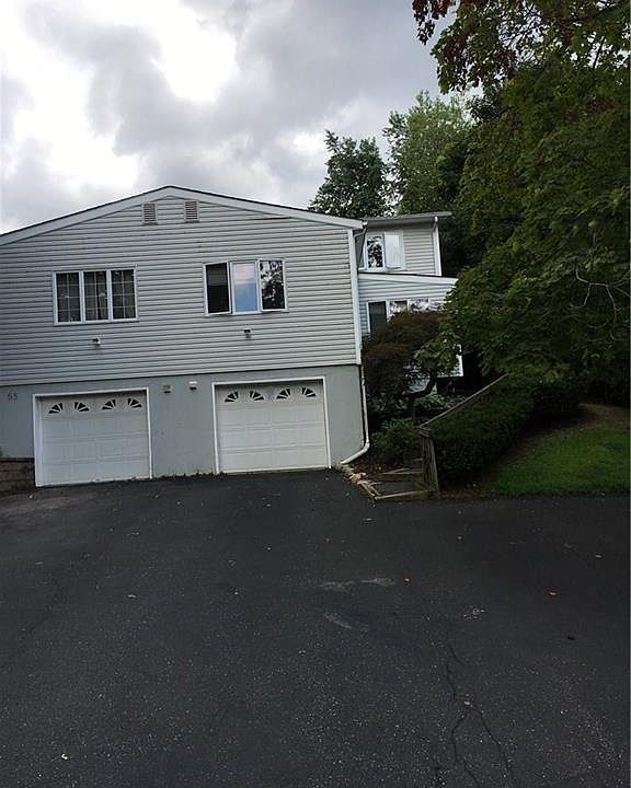 1st image of 53 Phyllis Dr