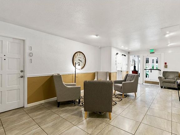 3rd image of 1265 N Race St APT 202