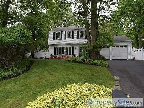 1st image of 12 Villet Dr