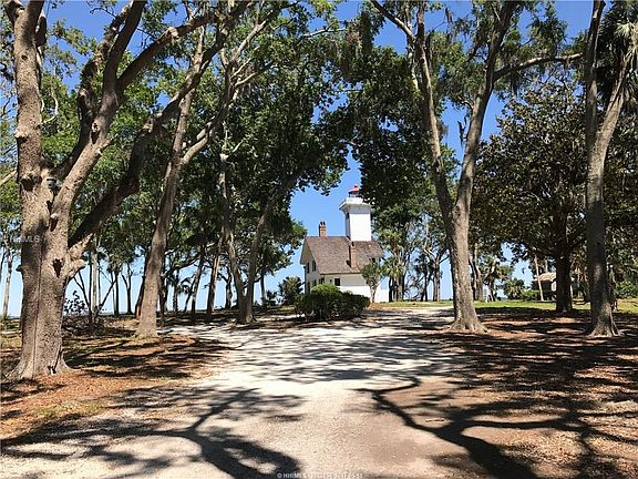 2nd image of 1036 Haig Point Rd