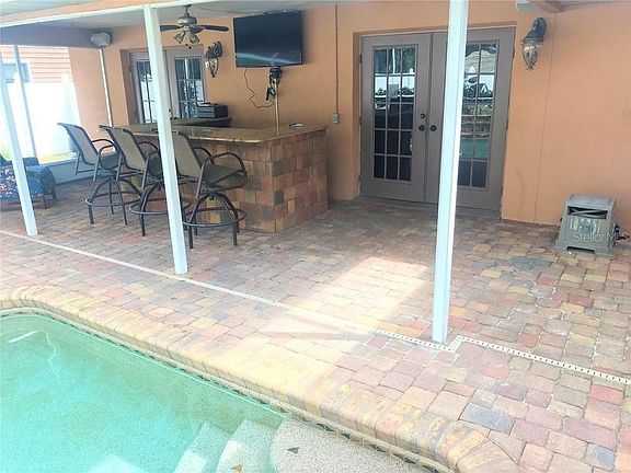 4th image of 3211 Briant St
