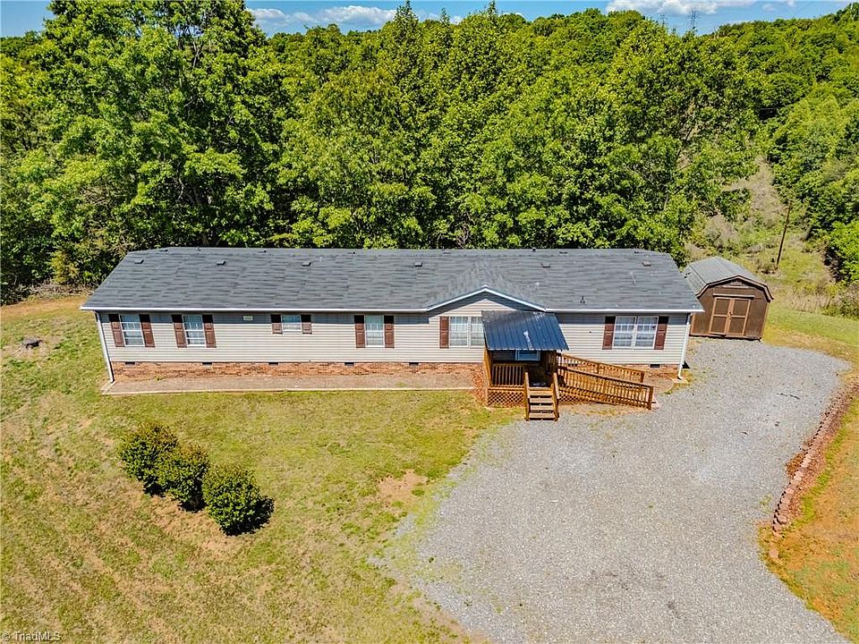 1st image of 151 Fox Trot Ln
