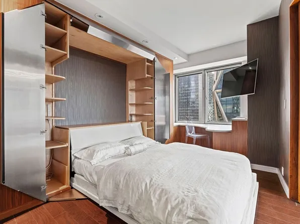 301 West 57th Street image 8 of 18