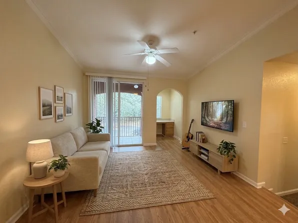 10075 Gate Pkwy N, Jacksonville, FL