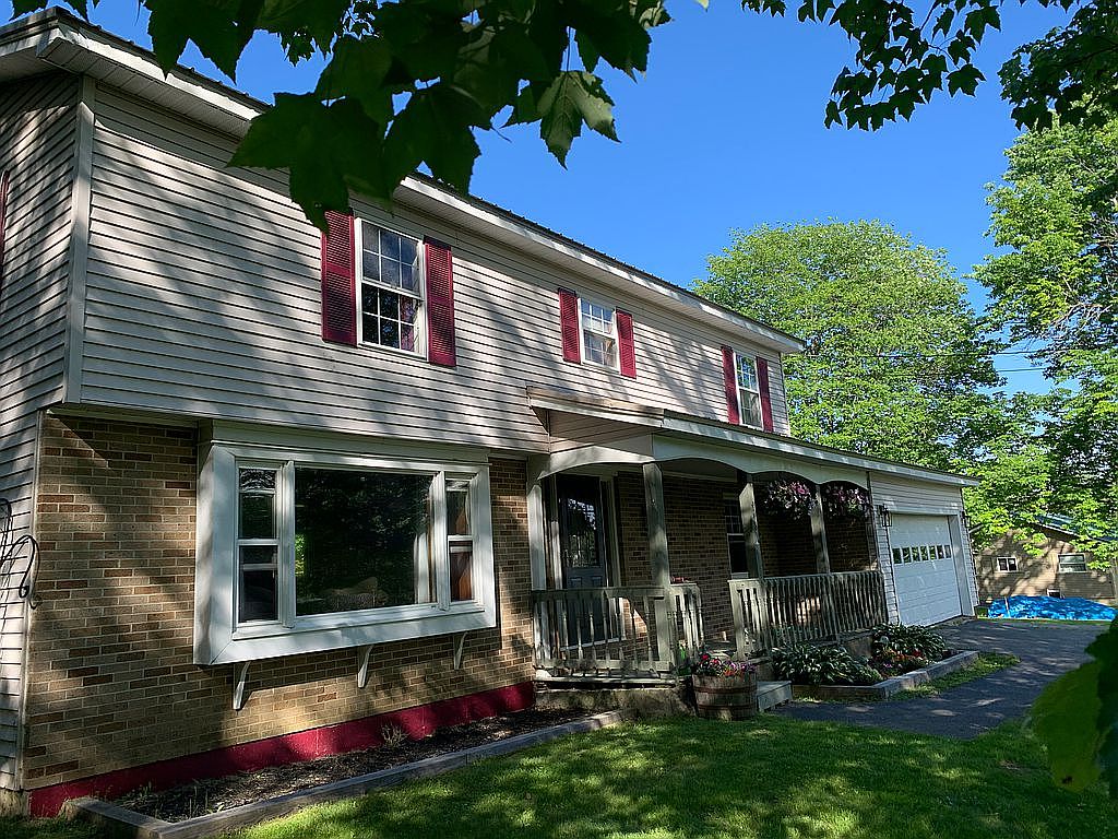 948 Houlton Rd, Baileyville, ME 04694 Zillow