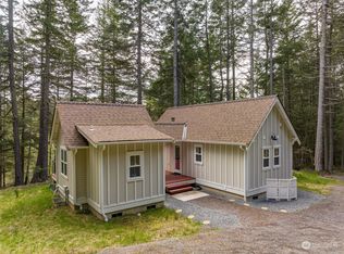 737 Purdue Lake Rd, Eastsound, WA 98245