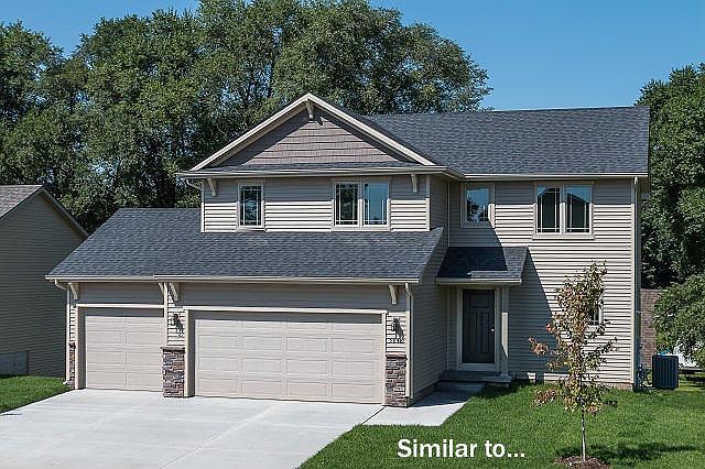 1st image of 4717 NE Oak Dr