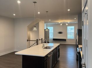 1118 Newell Towns Ln, Charlotte, NC 28262