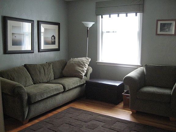 5th image of 725 Carolina Ave #B