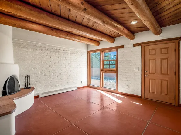 3342 State Highway 14, Cerrillos, NM 87010