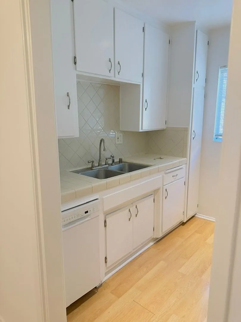 Chula Vista — Photo 2