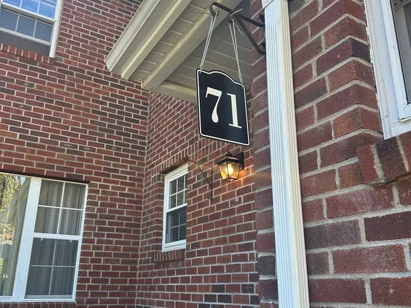 71 Florence St, Hudson, MA 01749