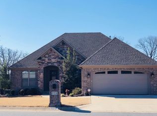 9201 Johnson Dr, Sherwood, AR 72120