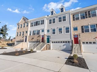 1719 Water Crossing Rd, Pikesville, MD 21208