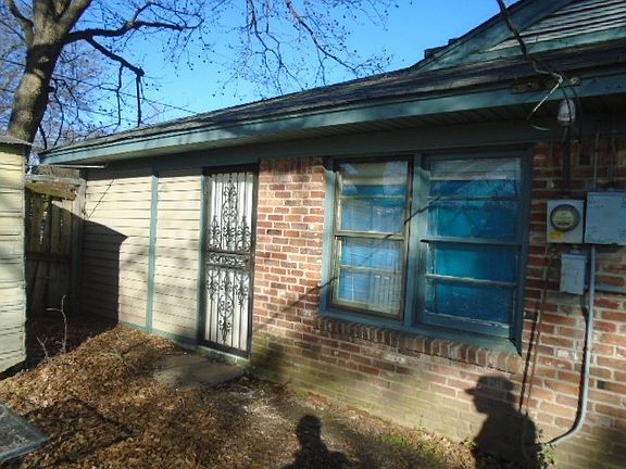 2nd image of 1473 Paullus Dr