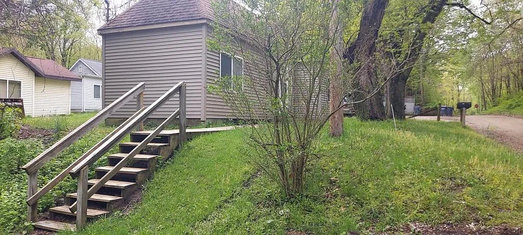6031 Madison Street — Photo 2