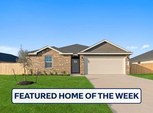 9115 Serene Haven Dr, Iowa Colony, TX 77583