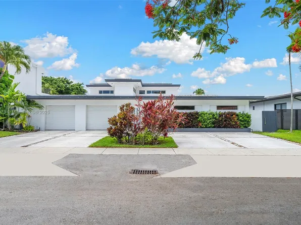 1930 NE 193rd St, North Miami Beach, FL 33179