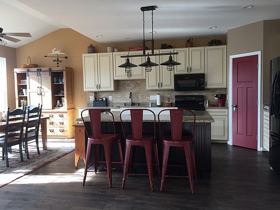 Kitchen/Dining Room Combo