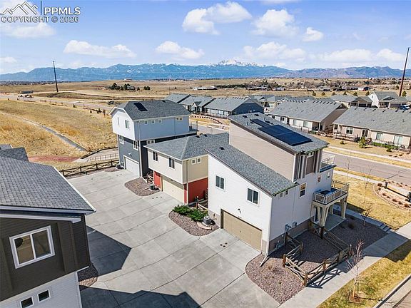 5th image of 9109 Castlebear Dr