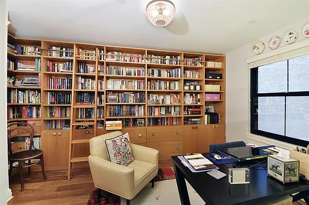 Sold by Corcoran | media 21