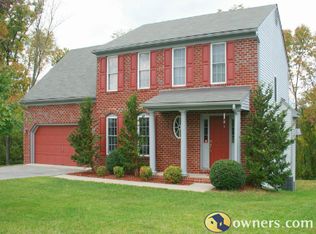 6330 Willingham Dr, Roanoke, VA 24018