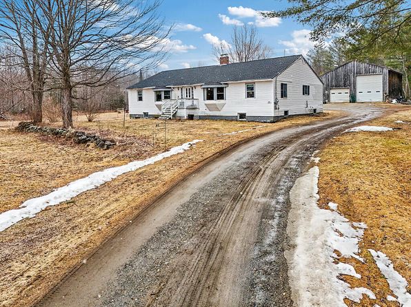 751 Holley Road, Farmington, ME 04938