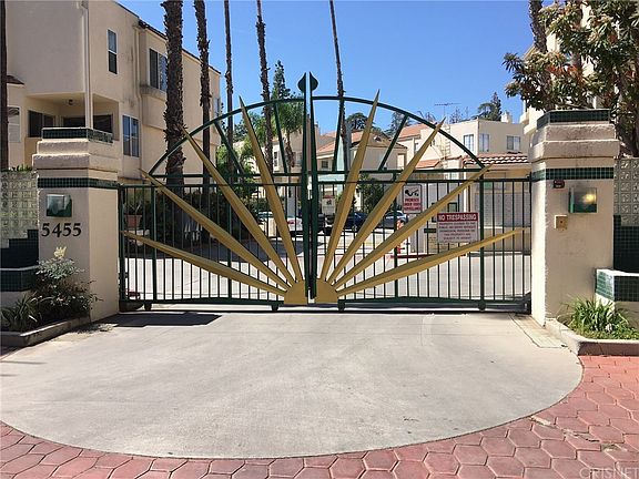 3rd image of 5455 Sylmar Ave APT 2403