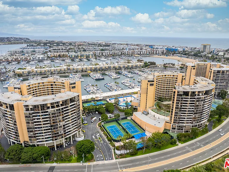 4265 Marina City Dr #415 — Photo 53