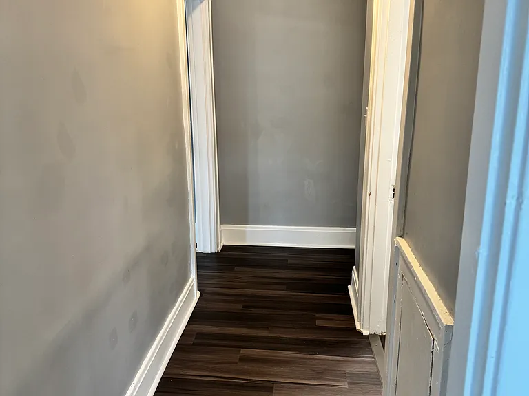 115 E 30th St #2 — Photo 10