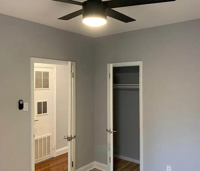 406 W Walnut Ln #2B — Photo 12